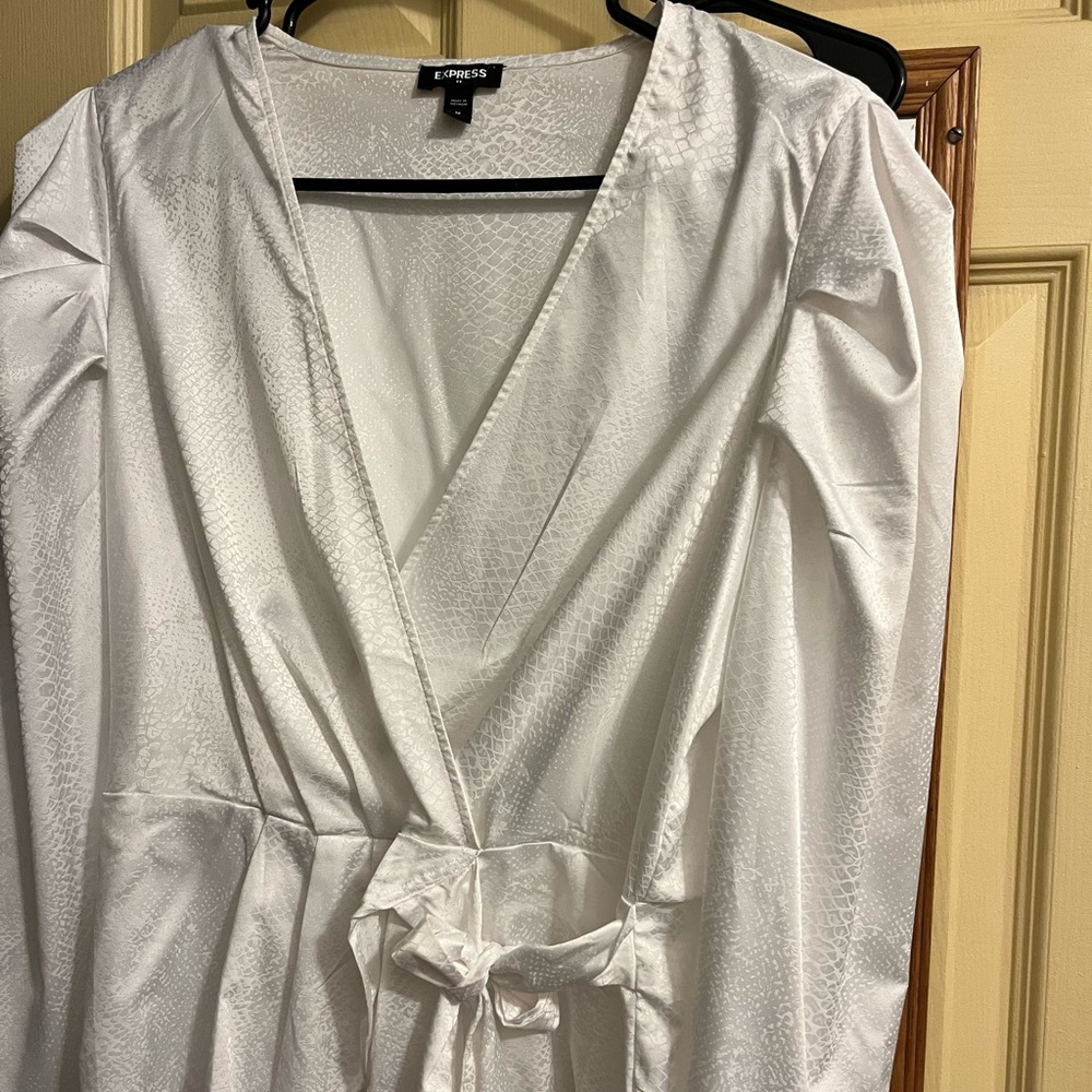 🧡Never worn dressy top